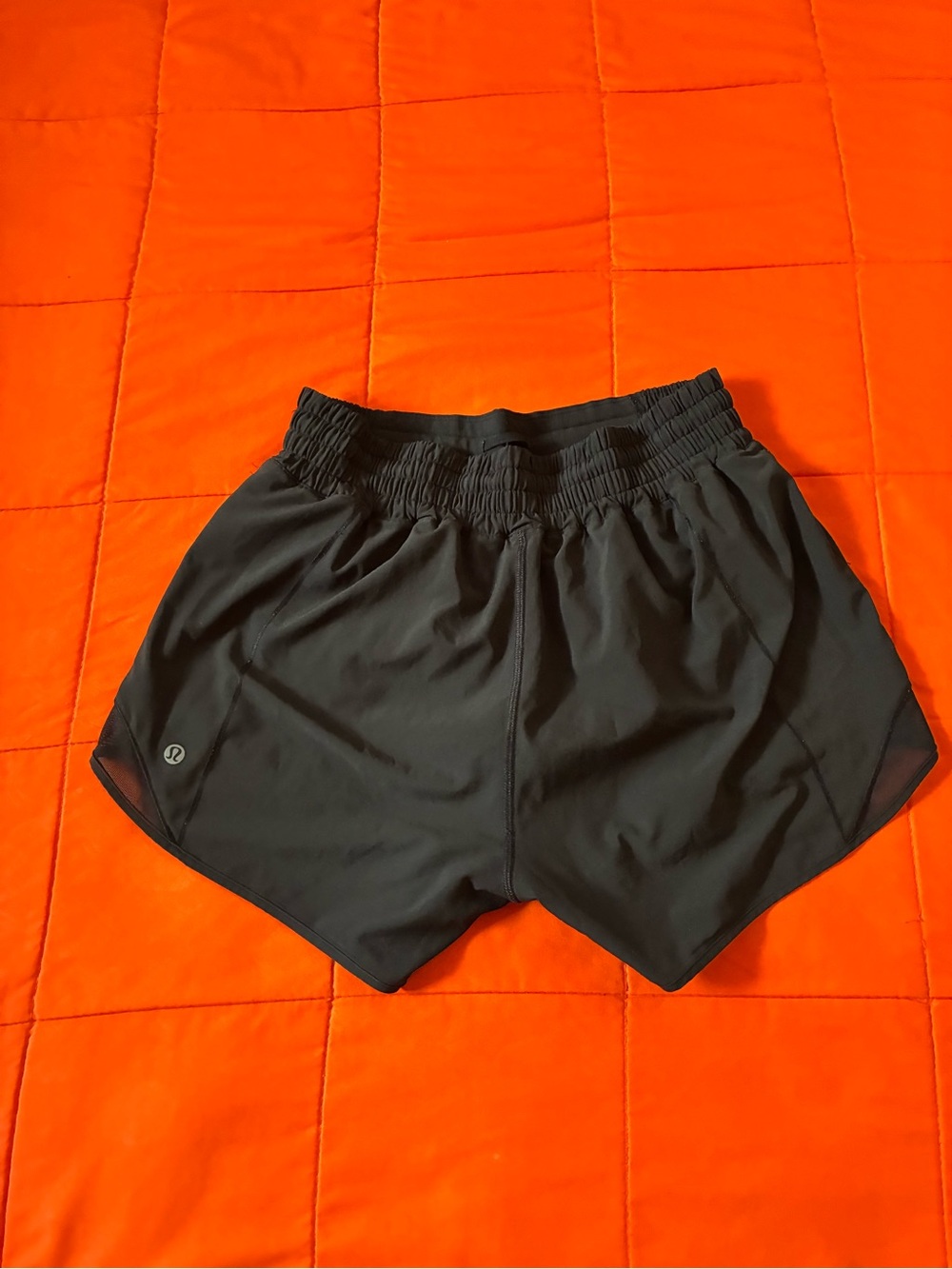 Lululemon Shorts Womens 6 Black Gym Athletic Activewear Running Sportswear